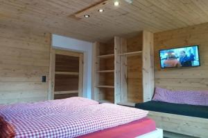 Holiday Home With Sauna, Fuegen