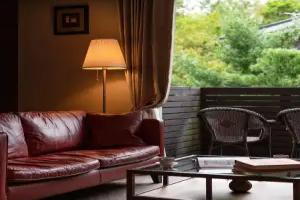Auberge Meson, Otsu