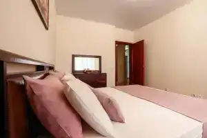 Sutki Ufa on Richard Sorge street 63/5, Ufa