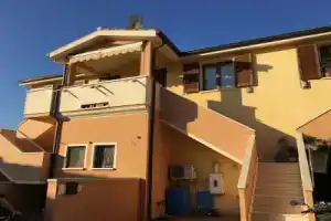 Apartment With one Bedroom in, With Furnished Terrace, Villa San Pietro