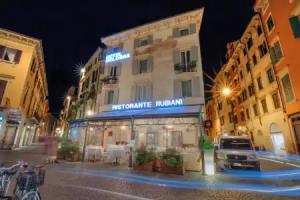 Hotel Bologna, Verona