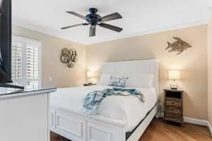 Close to Beach w/ Patio & Resort Amenities The Point at Corniche by Avantstay Str16-0458, Dana Point