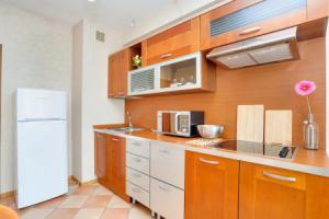 Apartments on Noviy Arbat 16, Moscow