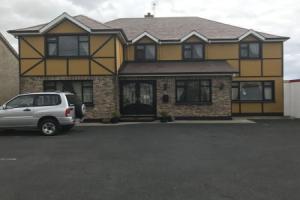 Clare Manor Hotel, Ennis