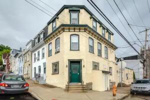 Hideaway on Hermit Street - Walk to Main Street Manayunk Hotel, Philadelphia
