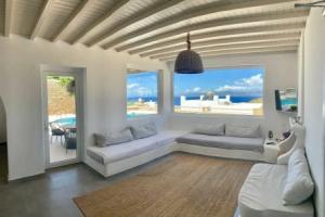 Villa Dolfino, Agios Ioannis