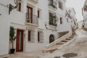 Casa Los Yayos by Nomad Stays, Altea