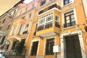 Balcony Suit Pera in Galata Guest house, Istanbul
