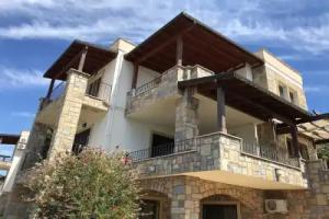 Apartment 2 Bedrooms in Tilkicik, Mugla