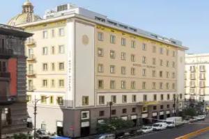 Hotel Naples, Naples