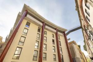 B&B Hotel Genova City Center, Genoa