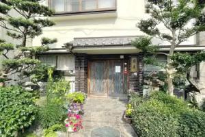Business Ryokan Wakakusa, Tsu