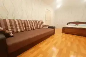 Apartments on Yubileynaya street 1, Togliatti