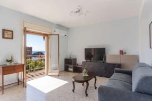 Oasi Azzurra Seaview by Wonderful Italy Apartments, Aci Trezza