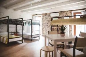 The Hostello, Verona