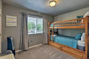 Pet-friendly Home w/ Mountain View Tourist base, Flagstaff