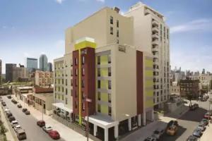 Home2 Suites by Hilton New York Long Island City/Manhattan View, Queens