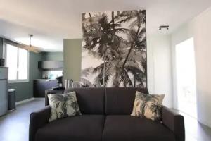 Quiet apt downtown with airco and a balcony Apartments, Marseille