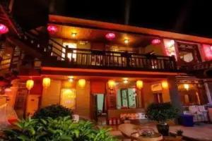 Fenghua Xueyue · Shangshan Renwen Boutique Inn, Lijiang
