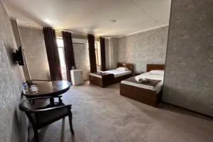 Crystal Palace Hotel, Urgench