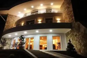 Chateau Linza Resort, Tirana