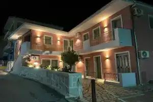 Anax Apartments, Parga