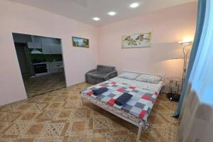 Apartments on Krylova 26, Surgut