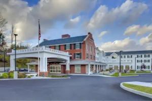 Hampton Inn and Suites Manchester, Manchester