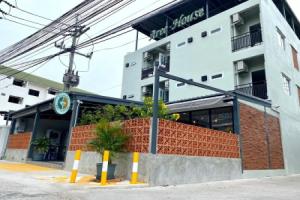 Aree House Poshtel, Jomtien Beach