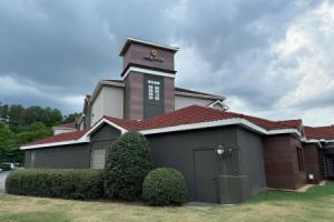 La Quinta Inn & Suites by Wyndham Homewood, Birmingham