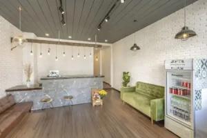 Seven A Hotel, Dalat