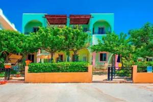 Haraki Mare Studios & Apartments, Haraki