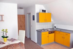 Wolf, Barbara, App1 Hotel, Zingst