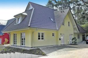 Doppelhaushalfte Ostseehaus I in Tourist base, Trassenheide