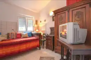 Jadranka Hotel, Stari Grad