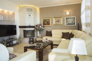 Luxury 5* Seaview Villa With 3 Rooms in, With Private Pool, Encl, Split