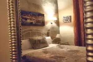 Hostal Orleans, Barcelona