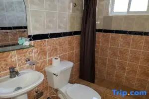 Costambar Ocean Breeze - Beachfront Apartment With Pool, Puerto Plata