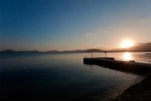 Modern marina seafront apartment, Port de Pollenca