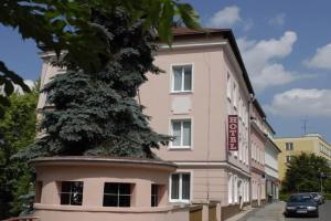 Hotel Almond, Teplice