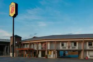 Super 8 by Wyndham San Antonio Downtown/Alamo, San Antonio