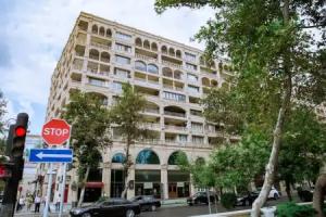 Deluxe Apartment with Sea and F1 view, Baku
