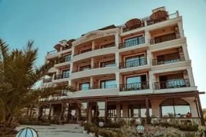 Sunny Castle Hotel - All Inclusive and Free Parking, Kranevo