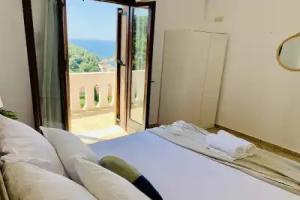 Evgenias sea view apartments, Parga