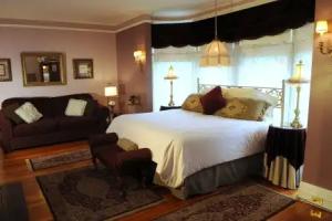 Oliver Inn Bed and Breakfast, South Bend