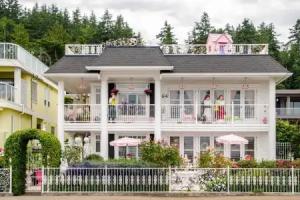 Deerfield House, Surrey