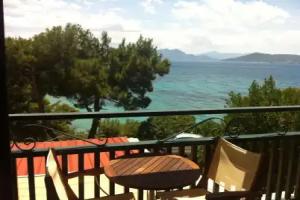 Danae Hotel, Aegina Town