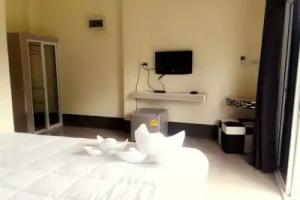 Lung Pod 9 resort, Chumphon City