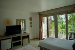 Ampha Place Hotel, Ban Khlong Mae Nam
