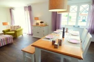 Lindenstrasse Haus Sonnenrose Cottage, Zingst